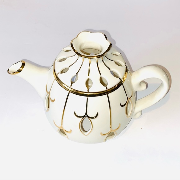 Partylite Tea for Two 5pc Votive Candle Holders Teapot Cups Saucers Ivory & Gold - Picture 6 of 15